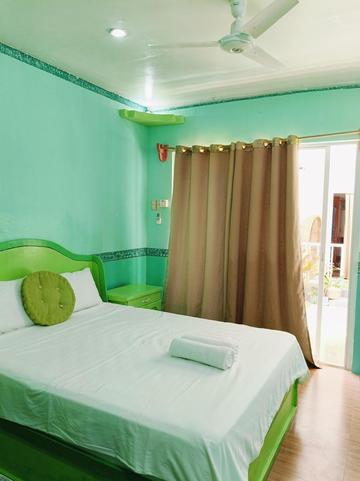 Chibel Summer Riverside Hotel 엘니도 외부 사진