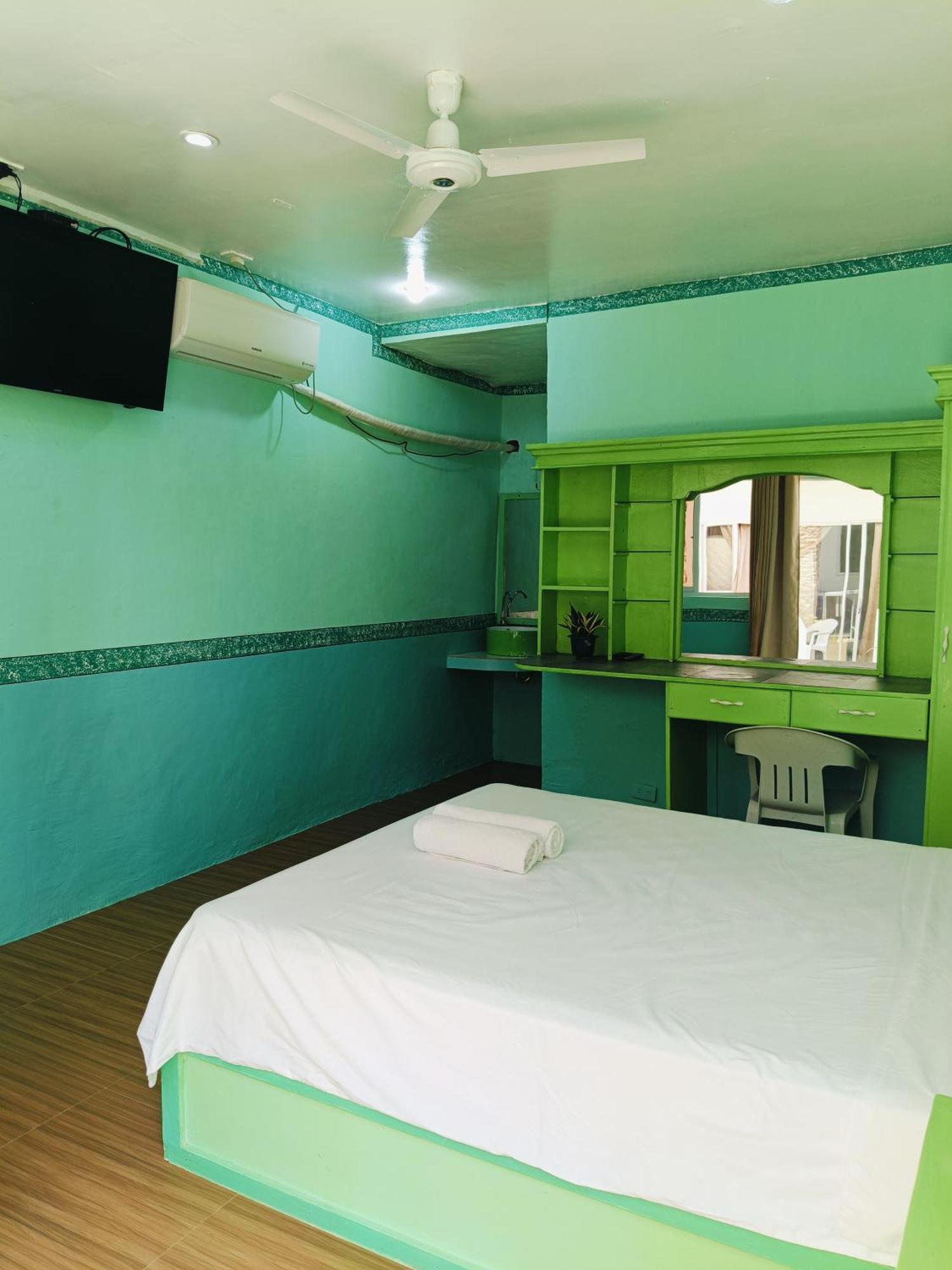 Chibel Summer Riverside Hotel 엘니도 외부 사진