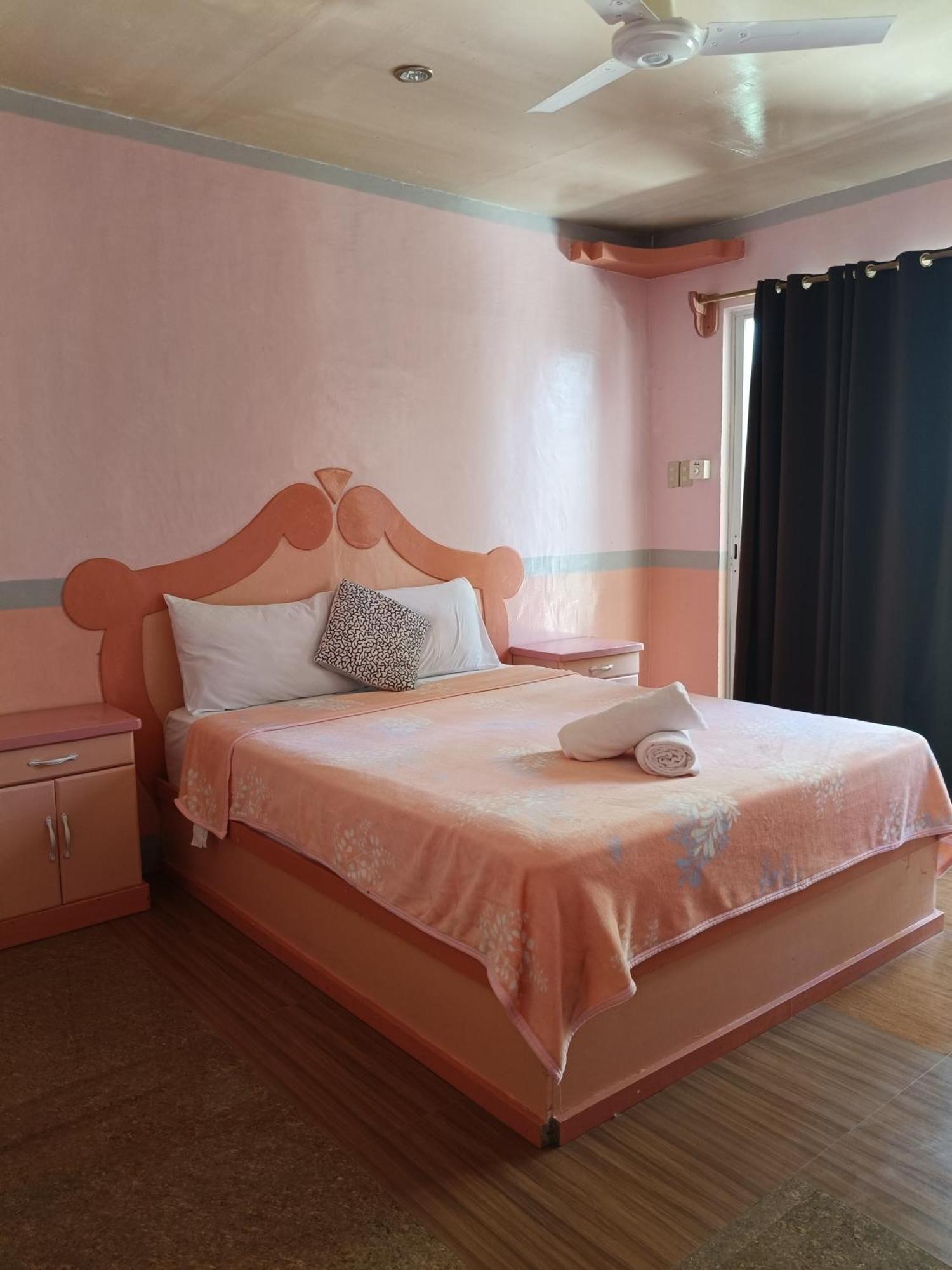 Chibel Summer Riverside Hotel 엘니도 외부 사진