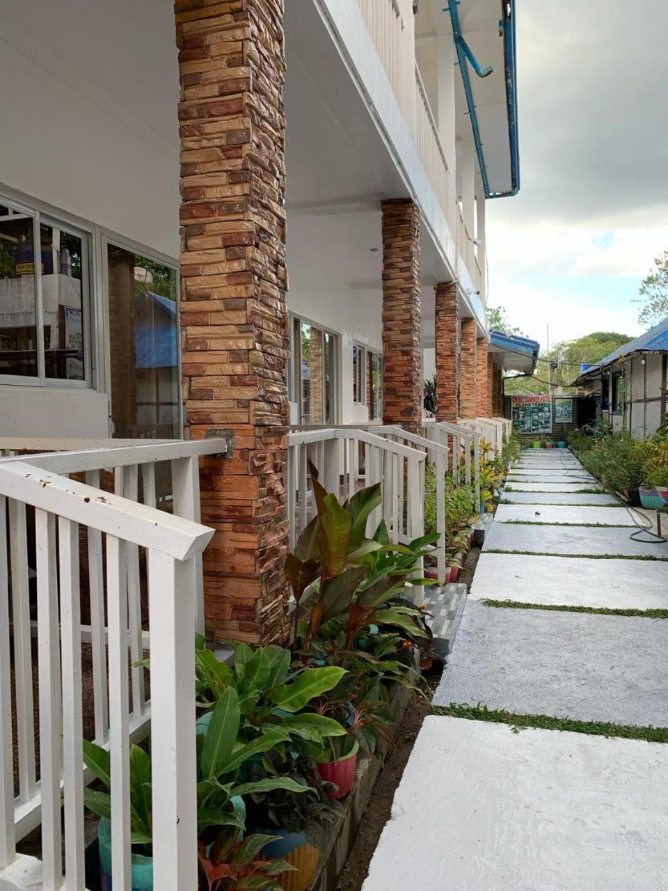 Chibel Summer Riverside Hotel 엘니도 외부 사진