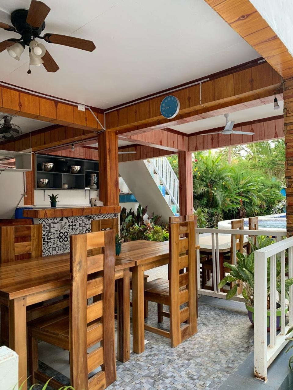 Chibel Summer Riverside Hotel 엘니도 외부 사진